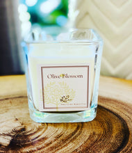 Load image into Gallery viewer, LILAC | CANDLE