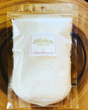 Load image into Gallery viewer, SOUTHERN SASS | 16 OZ BAG OF BATH SALTS
