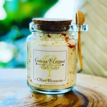 Load image into Gallery viewer, ORANGE BLOSSOM | JAR OF 8 OZ BATH SALTS WITH SPOON