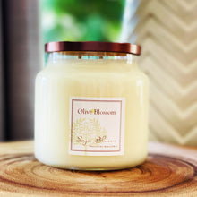 Load image into Gallery viewer, SUGAR BLOSSOM | CANDLE -SALE - 50% OFF
