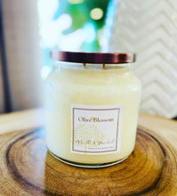 Load image into Gallery viewer, VANILLA & PATCHOULI | CANDLE