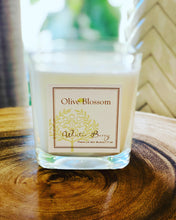 Load image into Gallery viewer, WINTER BERRY | CANDLE