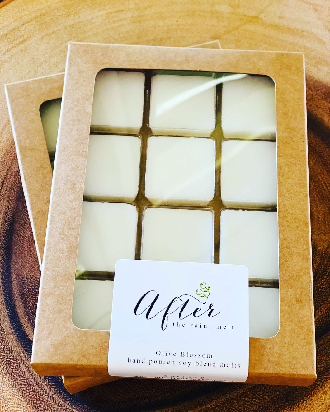 AFTER THE RAIN | 12 BLOSSOM MELTS IN KRAFT BOX